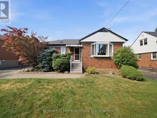 House for sale in Westcliffe East, Hamilton