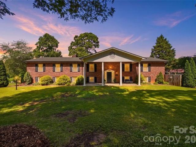House for sale in Hudson, North Carolina