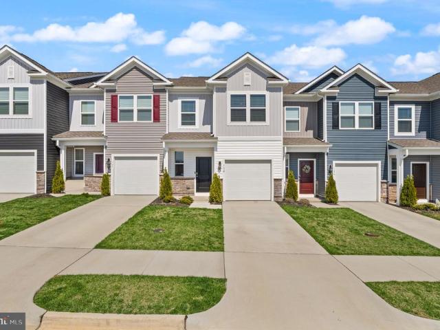 Townhouse for sale in Virginia