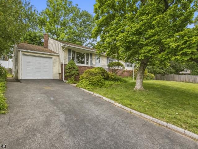 House for sale in Emerson, New Jersey