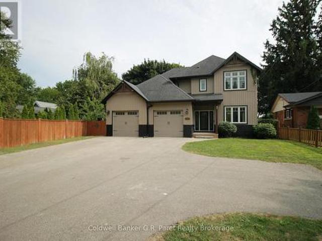 House for sale in Simcoe, Ontario