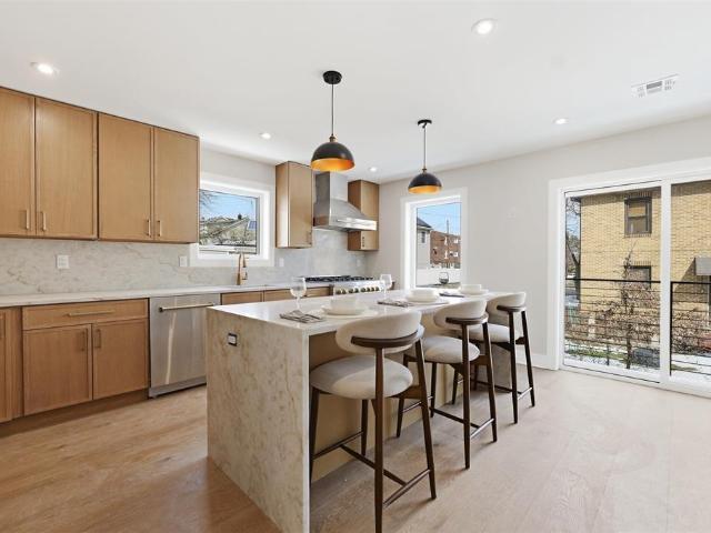 House for sale in Hudson, New Jersey