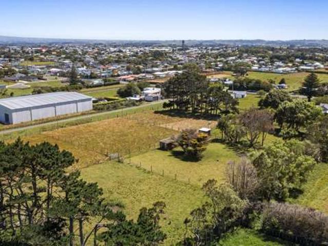 Property for sale in Taranaki