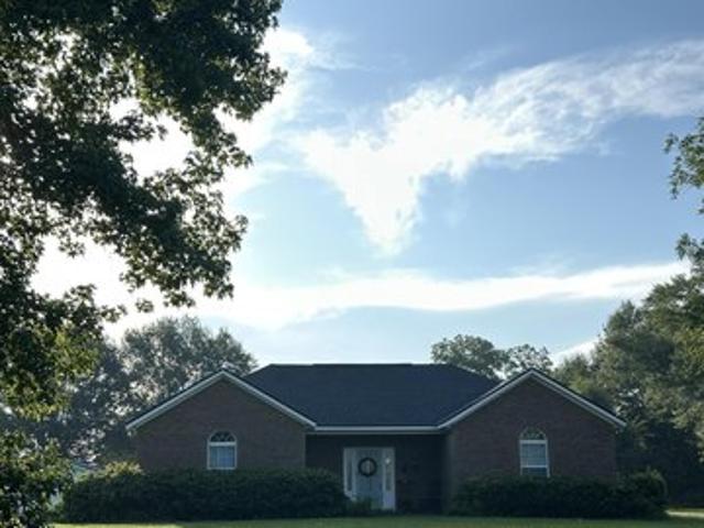 House for sale in Elberta, Alabama