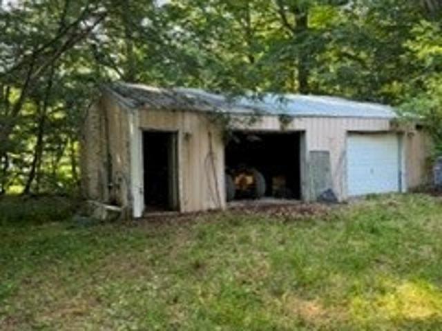 House for sale in New Salisbury, Indiana