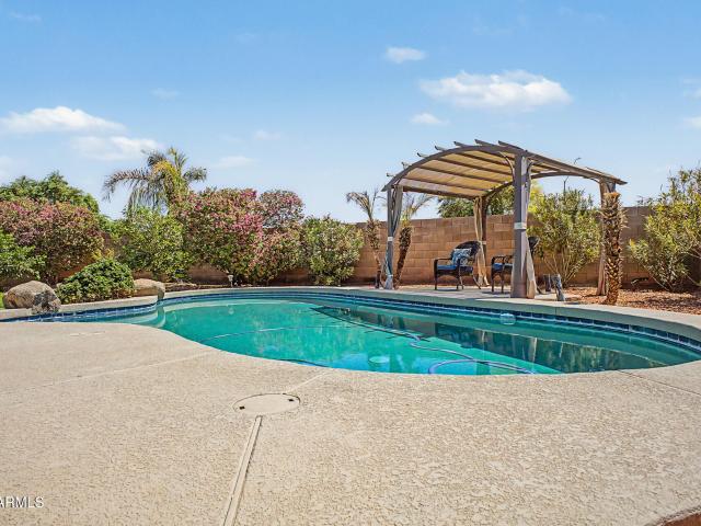 House for sale in Surprise, Arizona