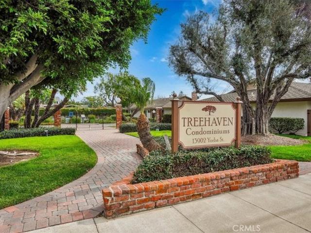 Condo for sale in Tustin, California