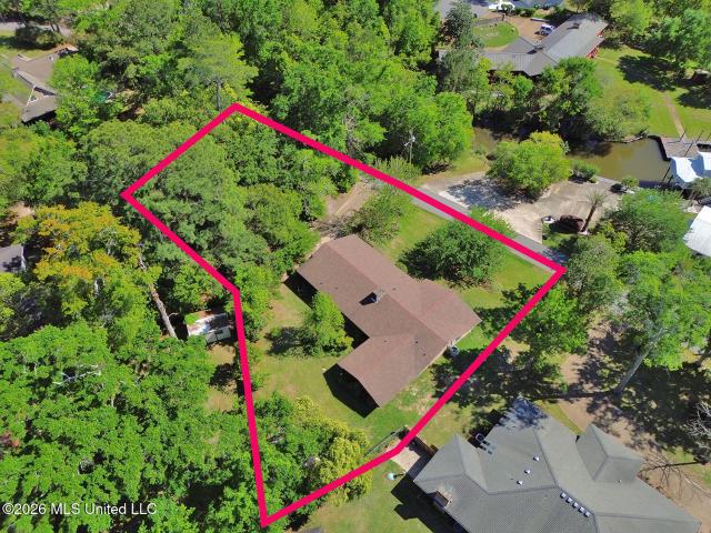 House for sale in Ocean Springs, Mississippi