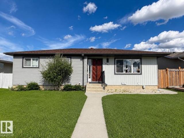 House for sale in Wedgewood, Alberta