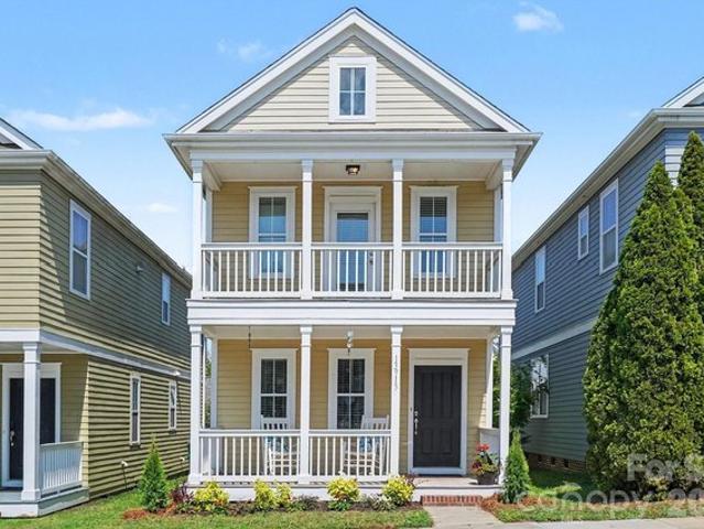 House for sale in Davidson, Mecklenburg County