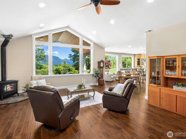 House for sale in Sultan, Snohomish County