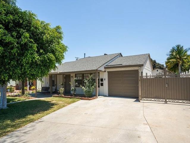 House for sale in Bellflower, California