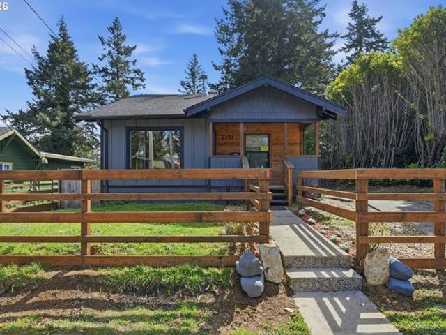 House for sale in Oregonia