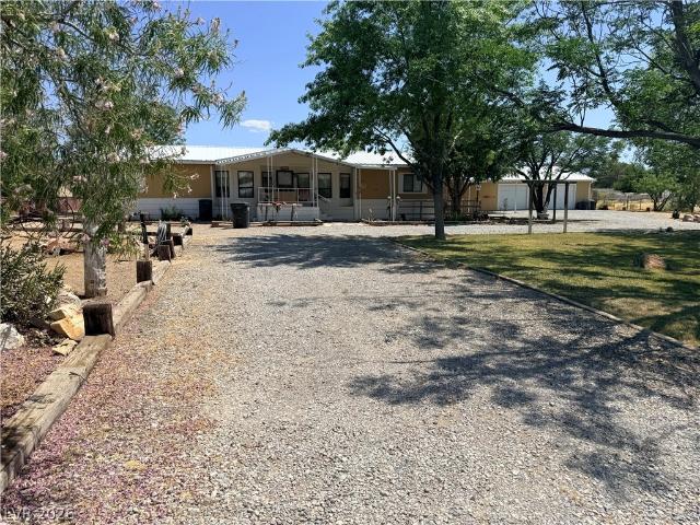 House for sale in Pahrump, Nye County