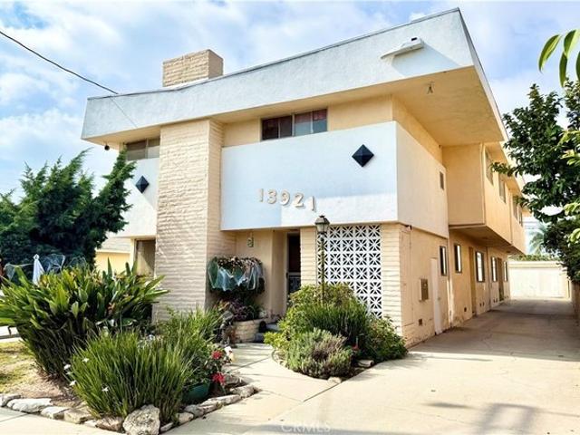 House for sale in Hawthorne, Los Angeles County