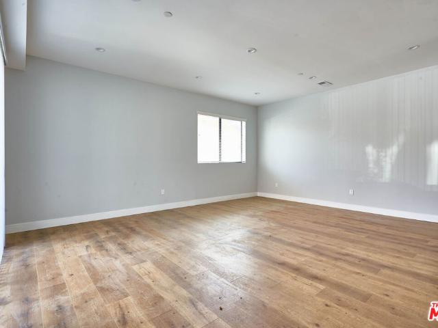 Property for rent in Canoga Park, California