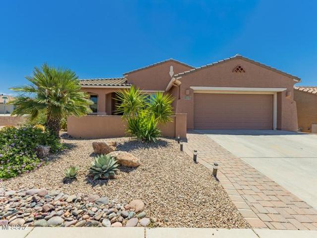 House for sale in Vail, Arizona