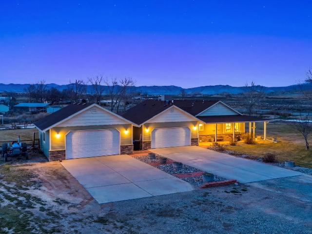 House for sale in Loma, Colorado