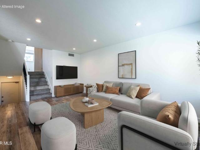 Townhouse for sale in Newbury Park, Thousand Oaks