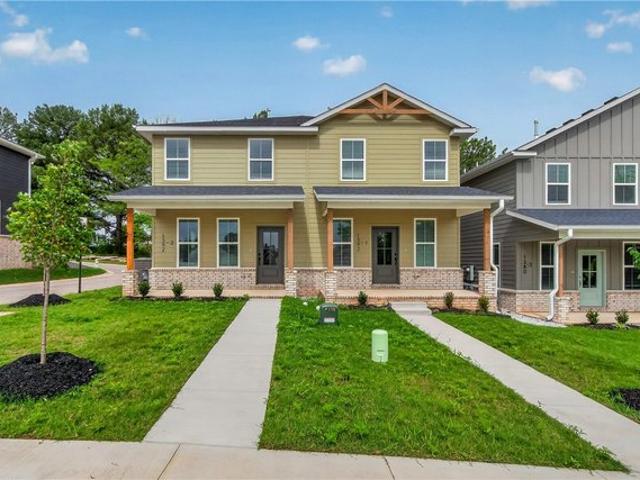 Townhouse for sale in Ark