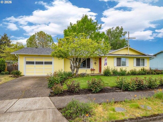 House for sale in Oregonia