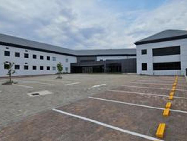 Commercial for rent in Tembisa, Gauteng