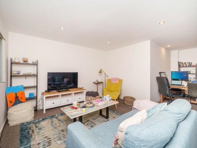 Apartment for rent in Cockburn, Western Australia