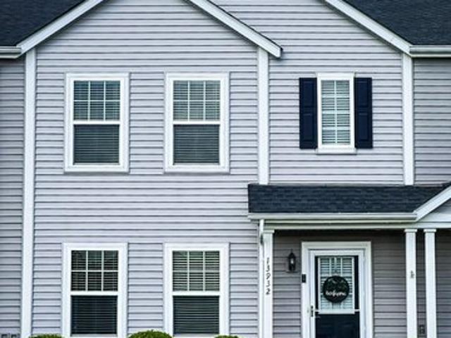 Townhouse for sale in Cedar Lake, Indiana