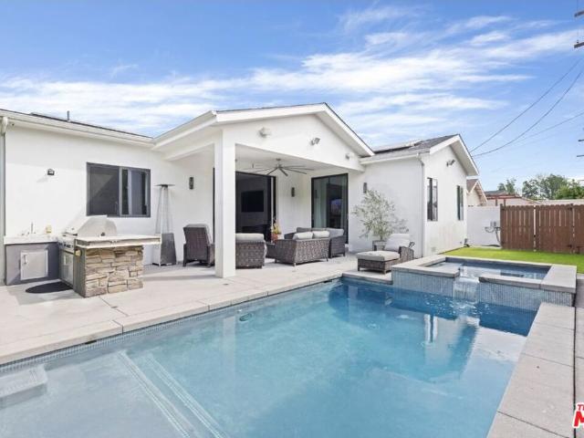 House for sale in Sherman Oaks Neighborhood Council District, Canoga Park