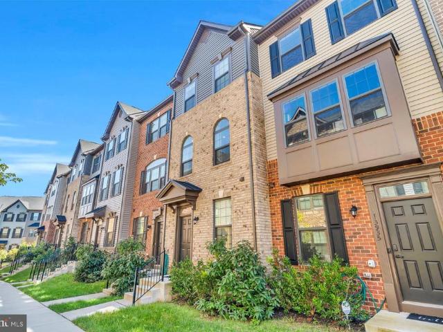 Townhouse for sale in Virginia