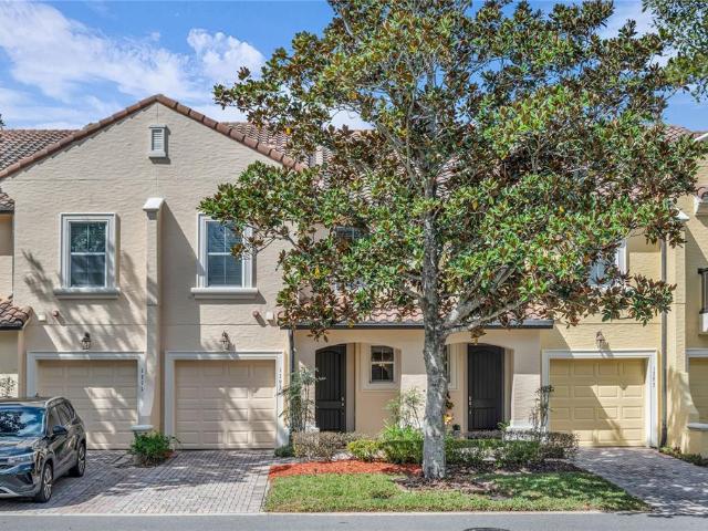 Townhouse for sale in Maitland, Florida