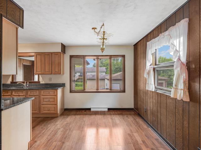 House for sale in Mchenry, Illinois