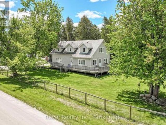 House for sale in Kawartha Lakes, Central Ontario