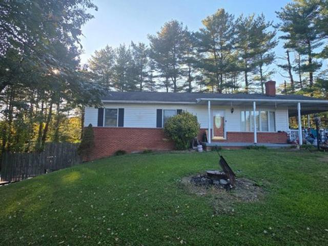 House for sale in Hancock, Washington County