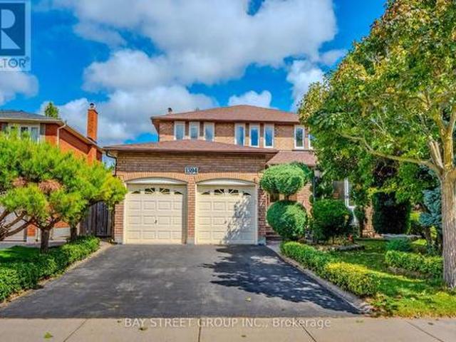 House for sale in Oakville, Ontario