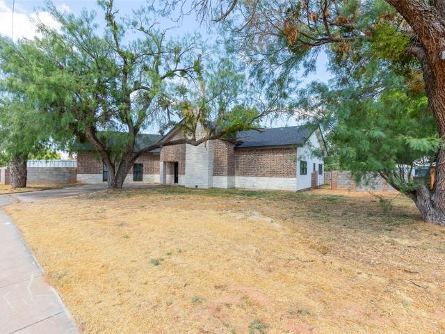 House for sale in Taylor, Texas