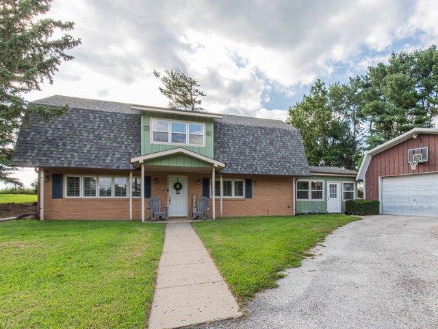 House for sale in Bureau, Illinois