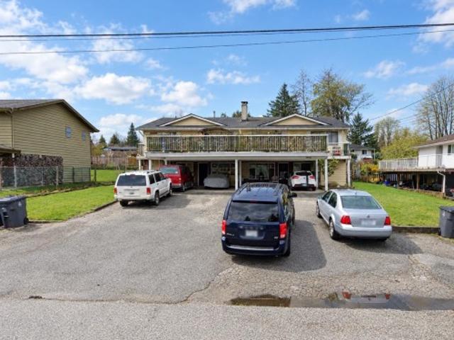House for sale in Port Mann, Surrey