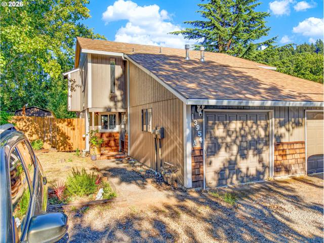 Townhouse for sale in Oregonia