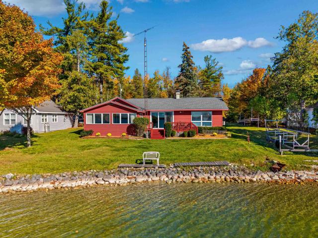 House for sale in Presque Isle Township, Presque Isle County