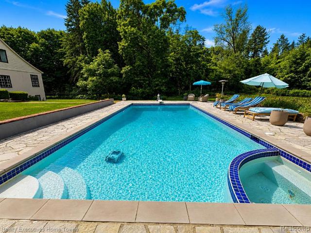 House for sale in Bloomfield Hills, Michigan