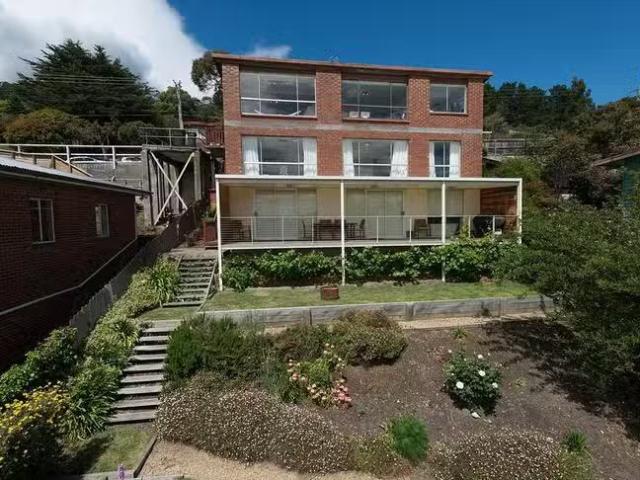 Apartment for rent in South Hobart, Tasmania