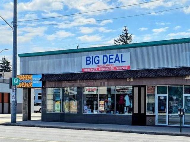 Commercial for sale in Fontainebleau, Windsor