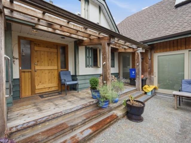 House for sale in Pitt Meadows, British Columbia
