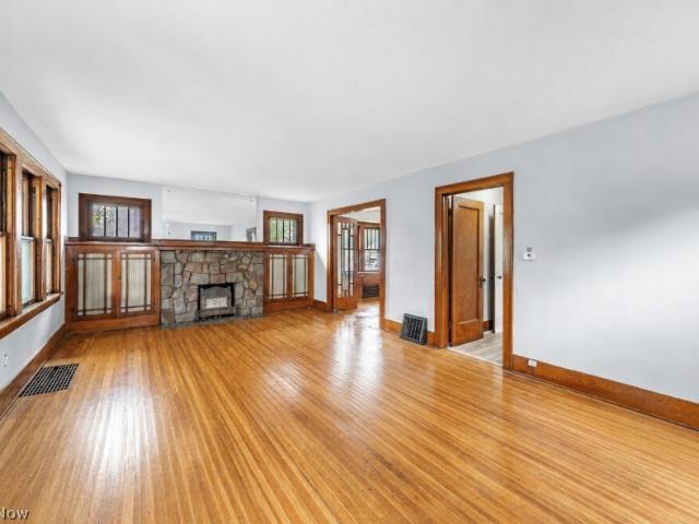 House for sale in Summit, Ohio
