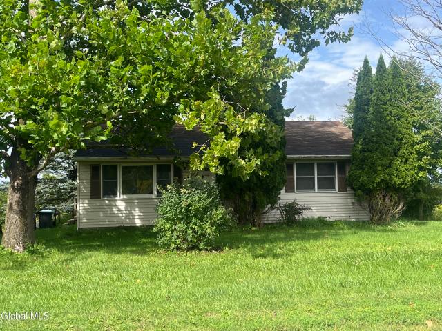House for sale in Amsterdam, New York
