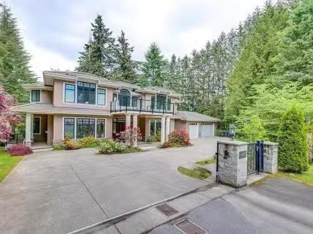 House for sale in South Surrey, Surrey