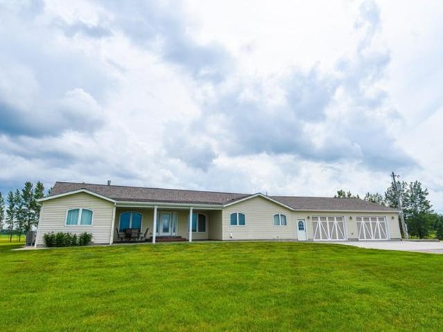 House for sale in Newfolden, Minnesota