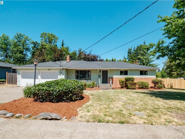 Townhouse for sale in Salem