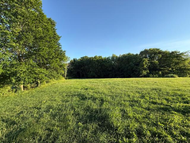 House for sale in Trenton, Kentucky